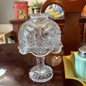 Elegant Clear Glass Decorative Lamp